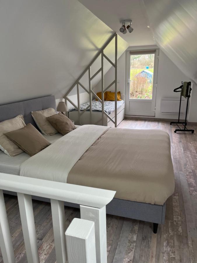 La Petite Maison De Kerguiniou Glomel Eksteriør billede
